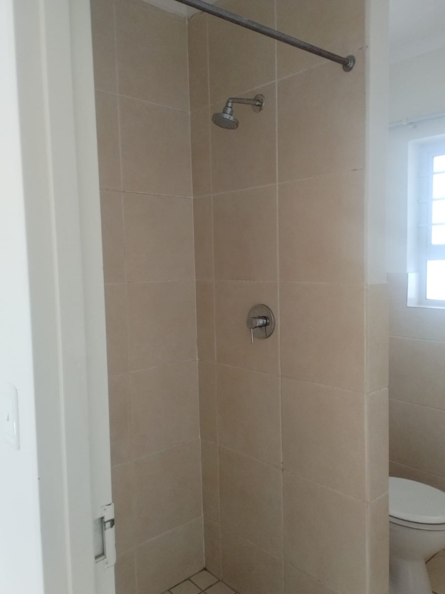 To Let 2 Bedroom Property for Rent in Heather Park Western Cape